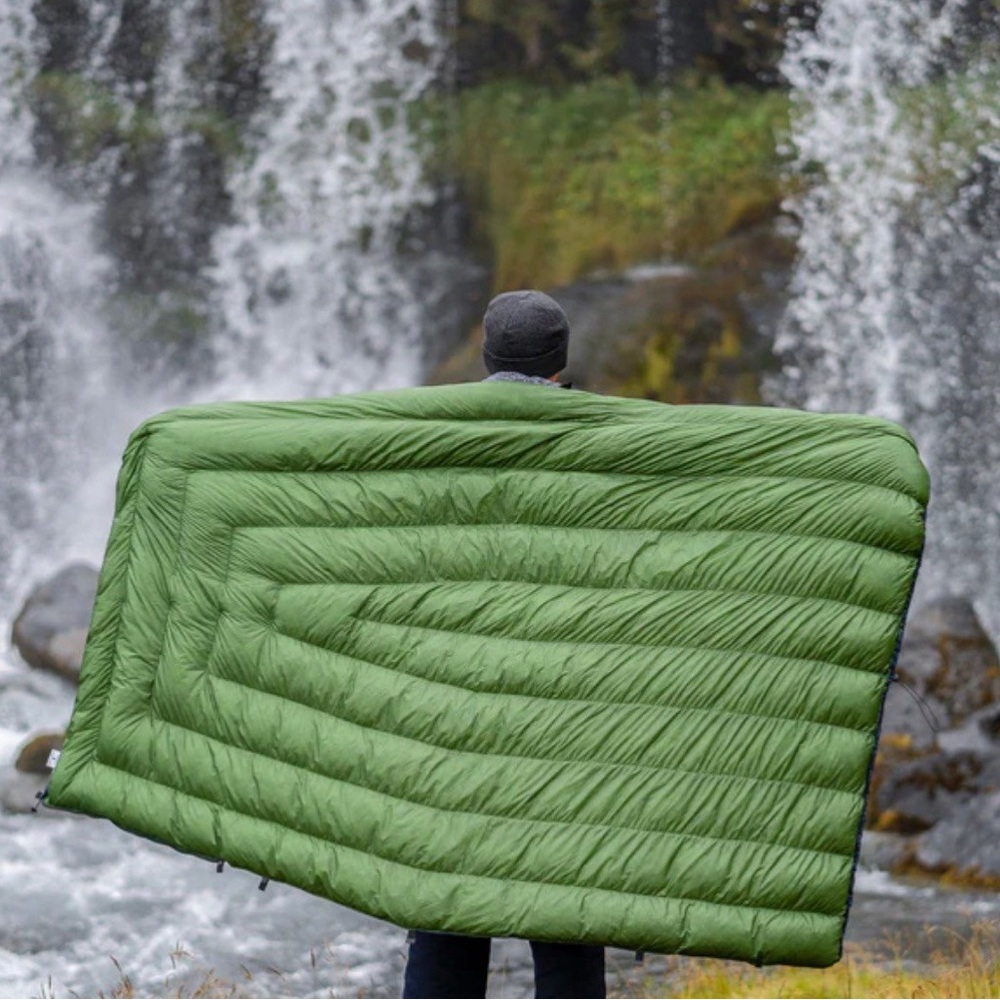 Enlightened Equipment Revelation Quilt